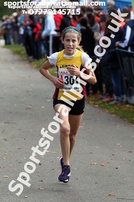 Girls under-13 3 stage road relay, 2019 ERRA 6 and 4 Stage Relay and Young Athletes.  Photo: David T. Hewitson/Sports for All Pics